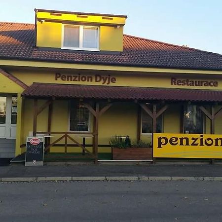 Penzion Dyje Hevlín Екстериор снимка